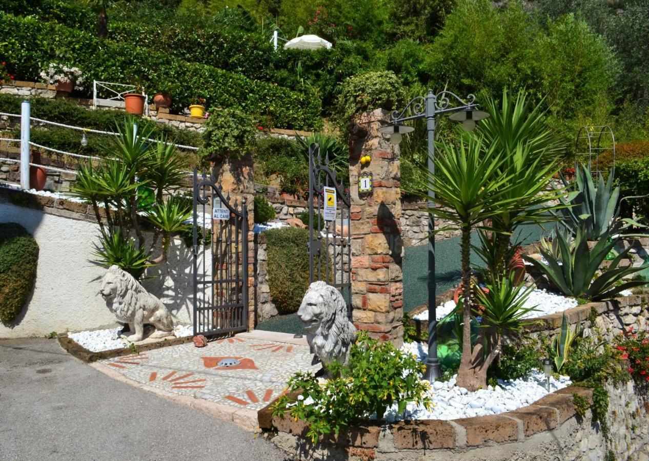 Casa Carlotta * Limone sul Garda